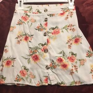 Cute floral mini skirt
